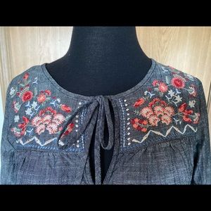 Knox Rose Long Sleeve Blouse